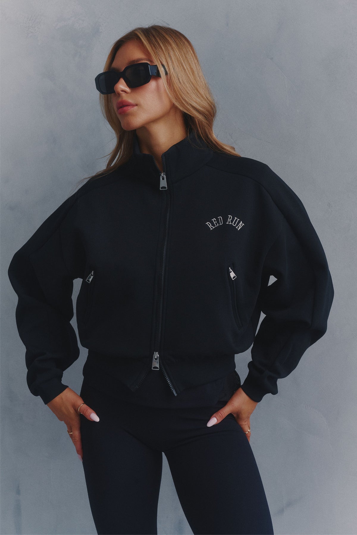 Active Full Zip Sweater - Black