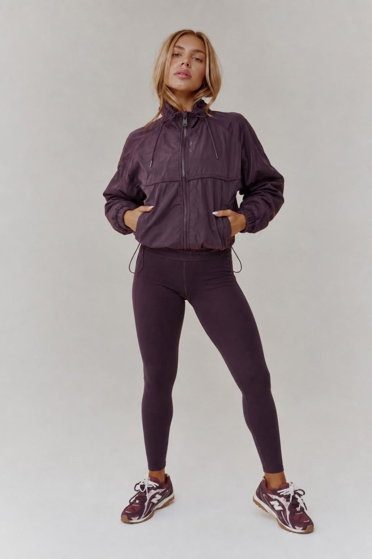 Active Windbreaker - Dark Cherry