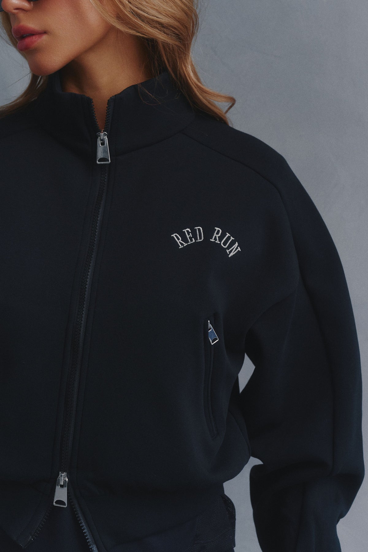 Active Full Zip Sweater - Black