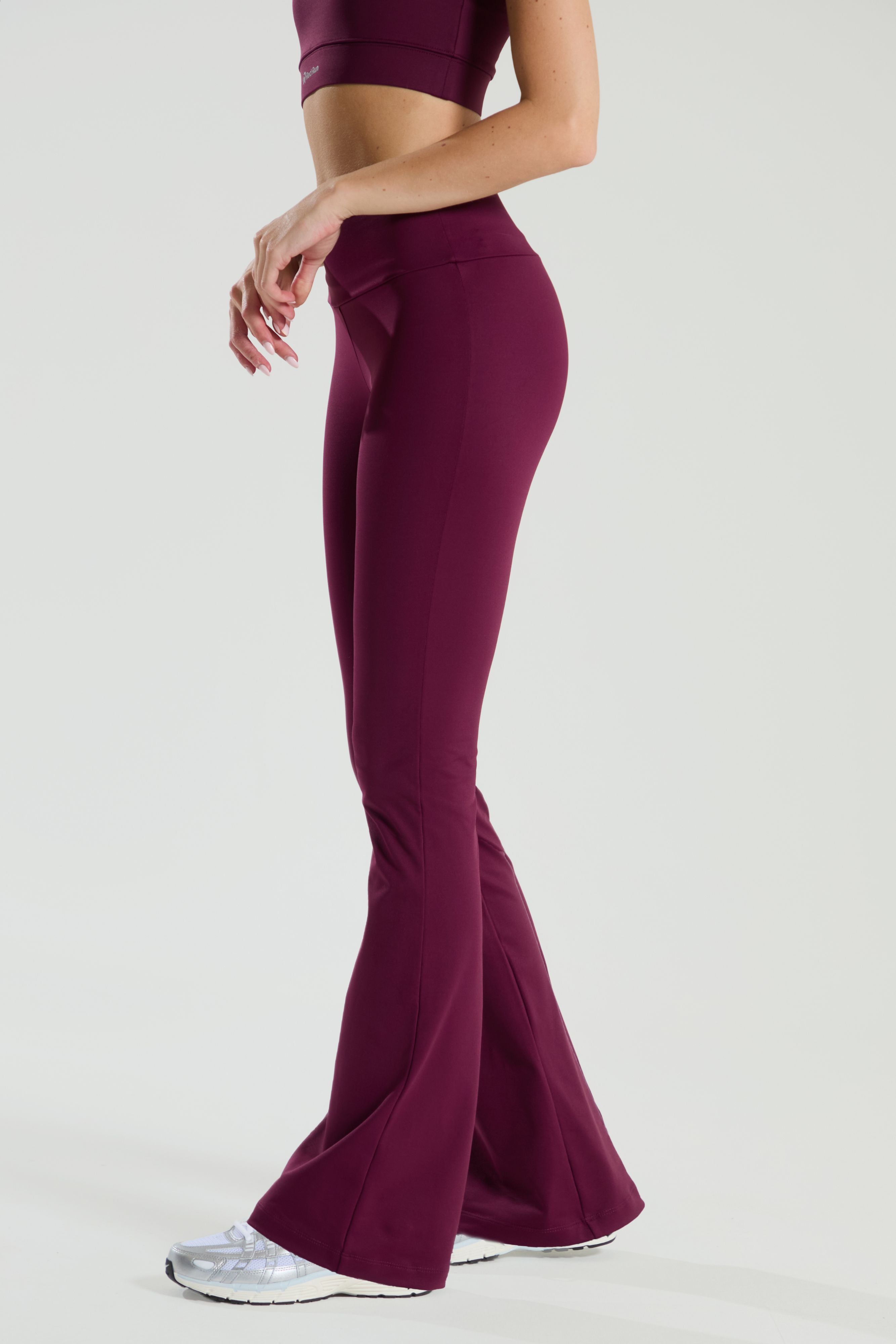 Flared Legging - Active: Burgundy