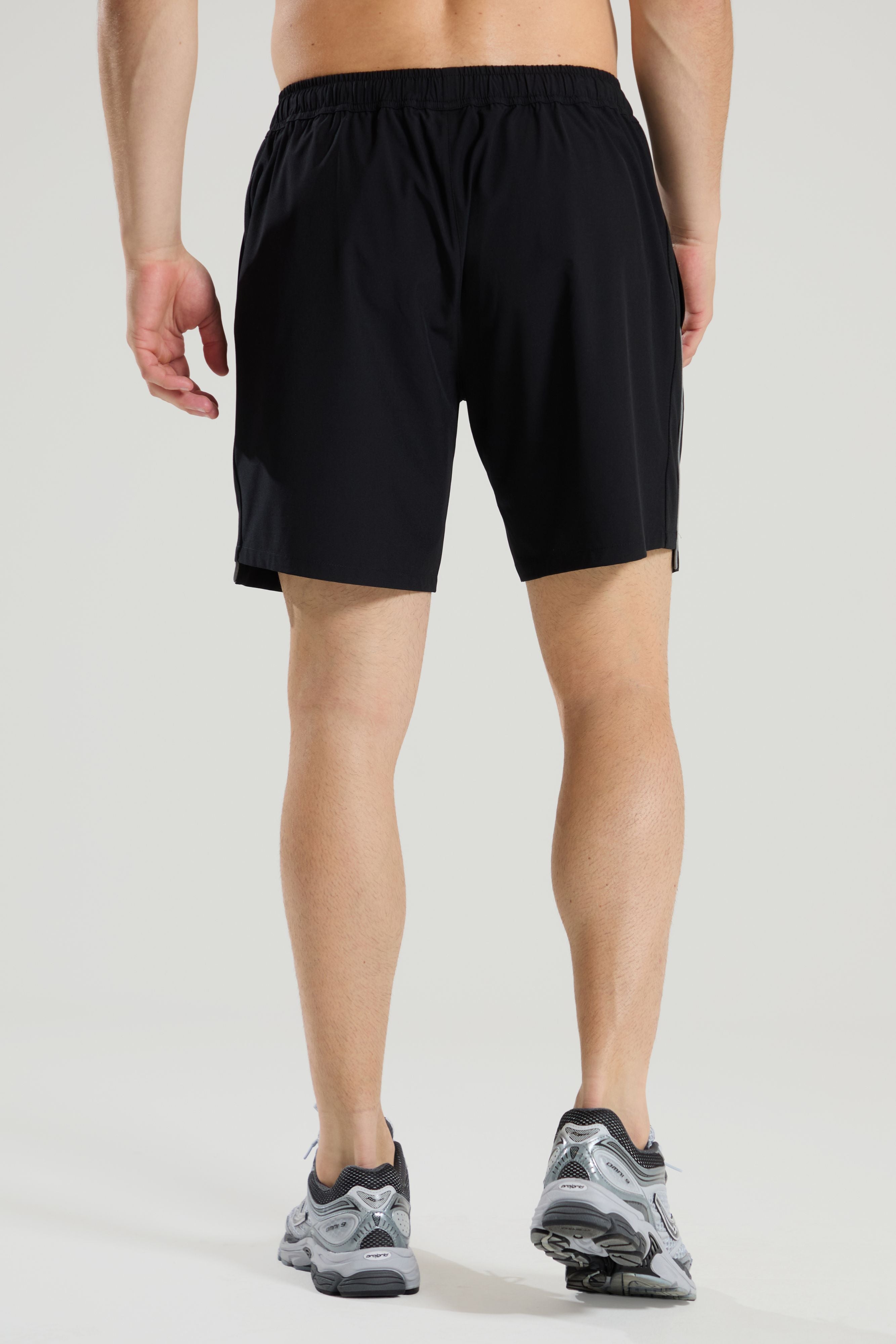 Men's Panelled Sports Short - Carbon Impact