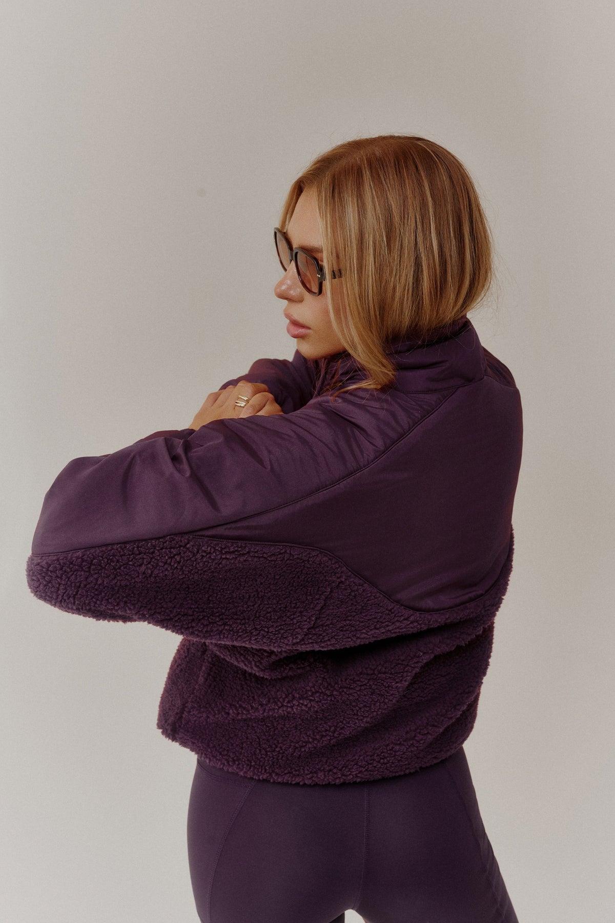 Active Shearling Pullover - Dark Cherry