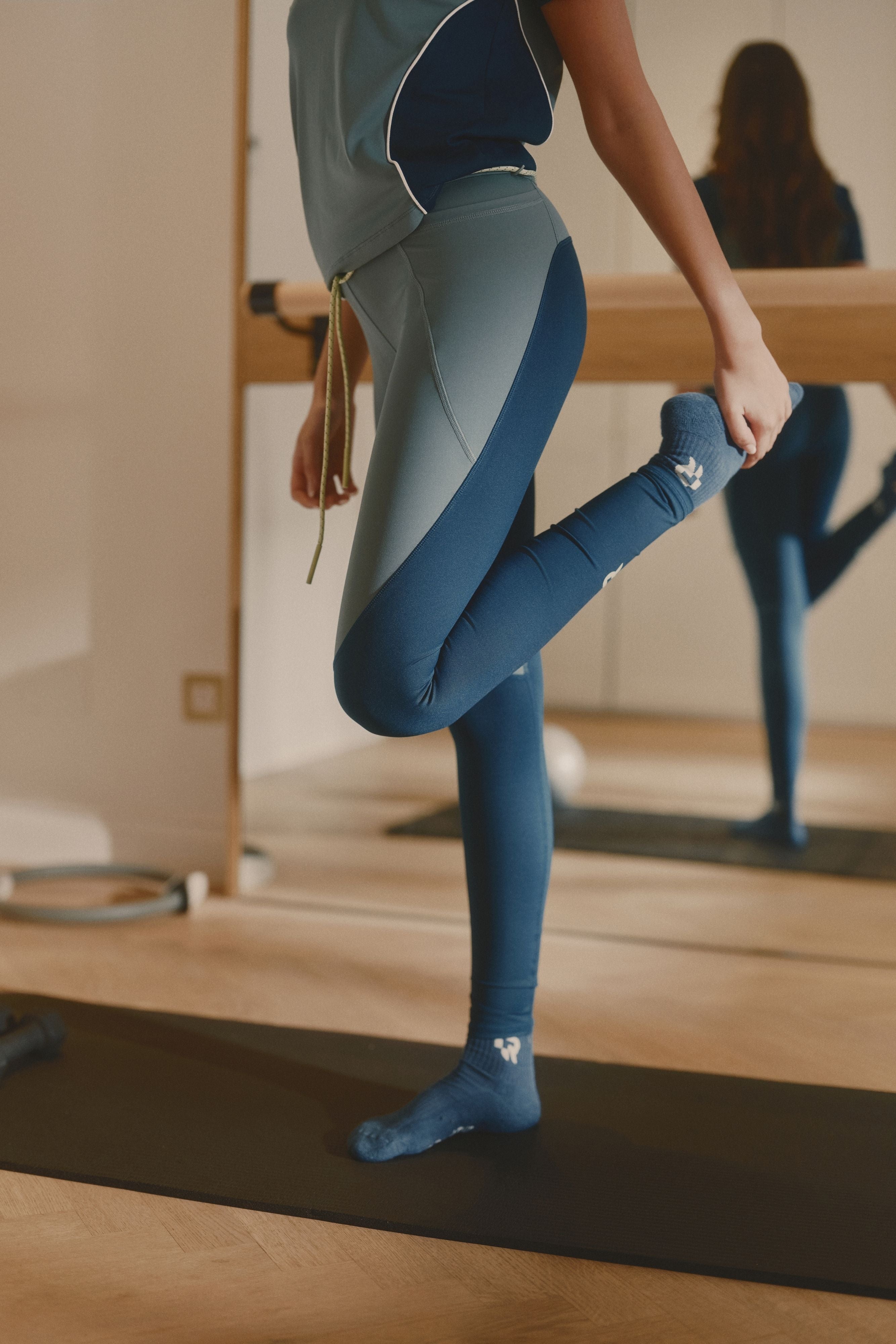 Perky Leggings - Skyline