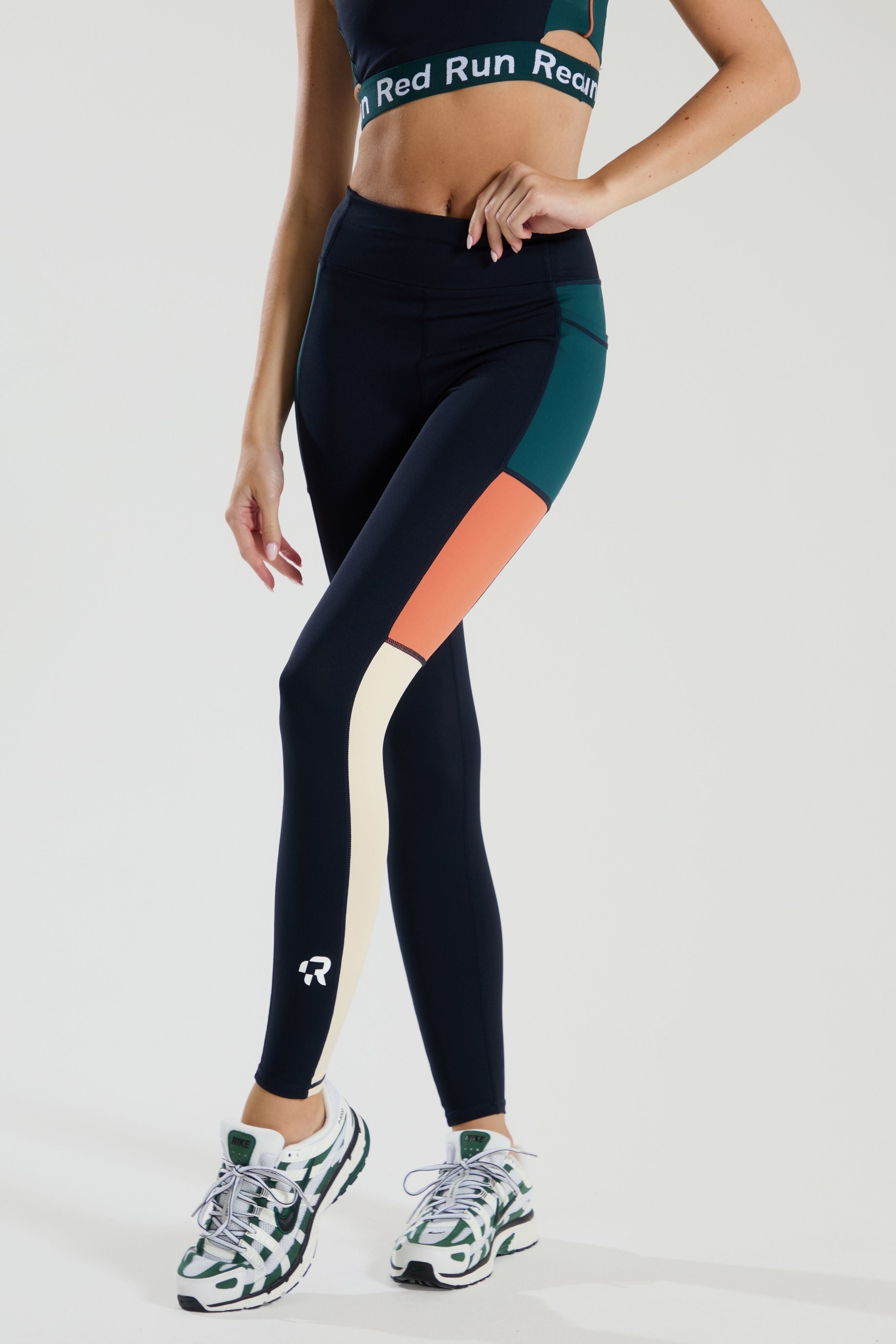 Sculpted Legging - Elements