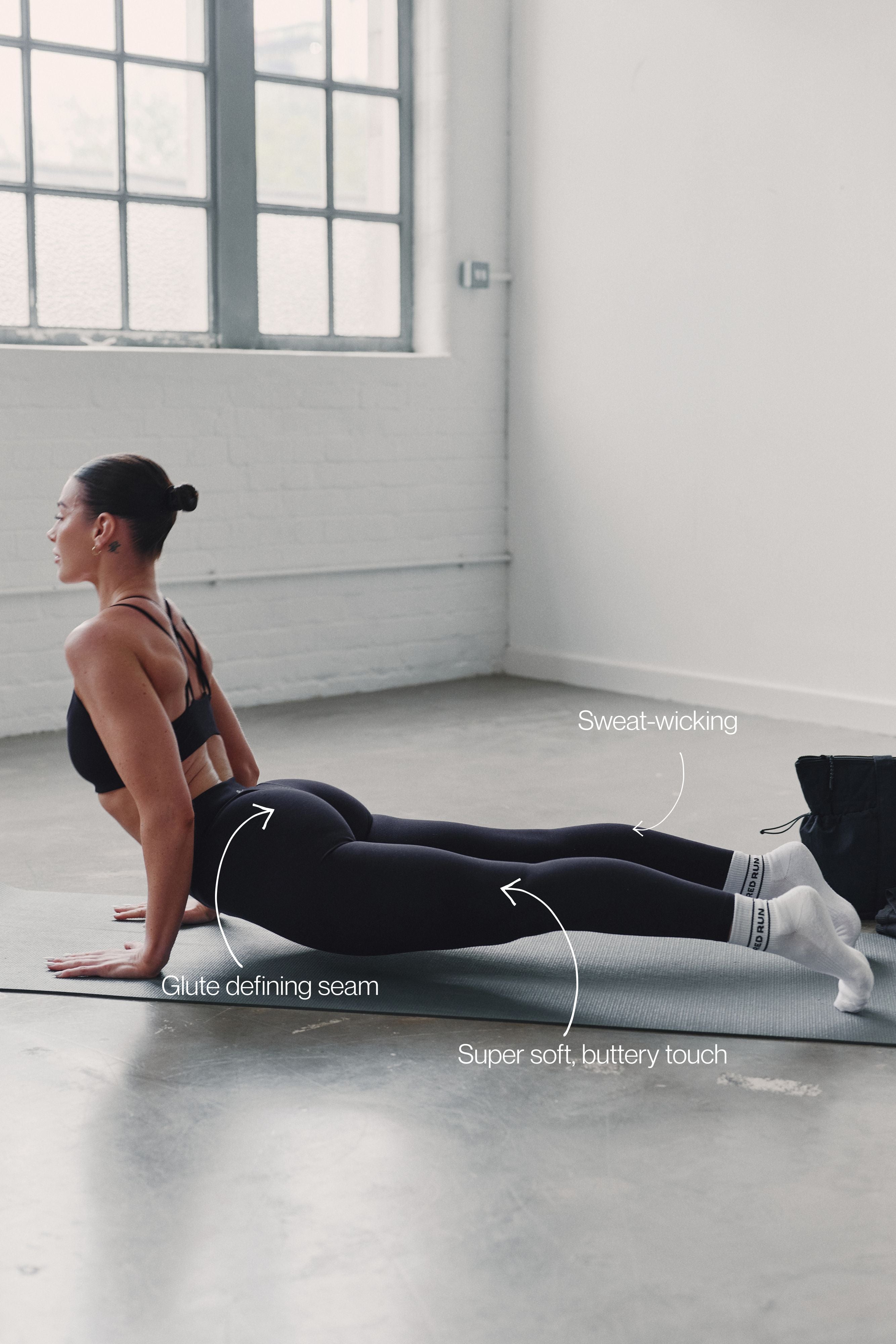Active Elevate Wrap Legging - Black